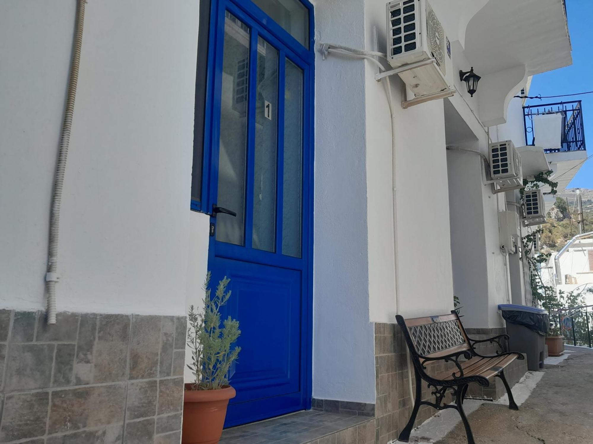 Lydia Mare Aparthotel Agios Kirykos  Bilik gambar
